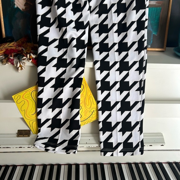 Frank Lyman Design Black and White Houndstooth Skinny Pants 12 - Picture 14 of 16